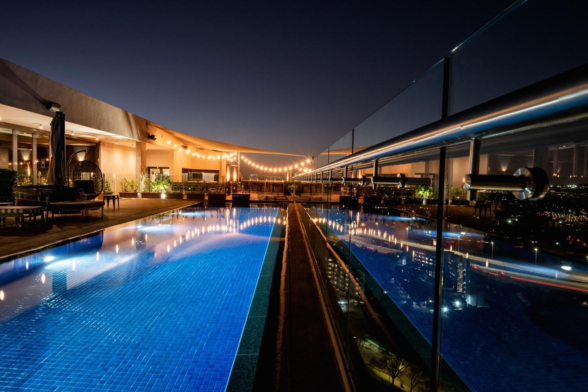 Hotel The Capital Menlyn Maine Trilogy